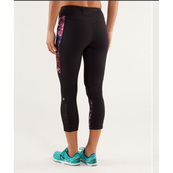 Lululemon‎ Run Reflect Crop Leggings Black Spring Sprung Multi Floral Cropped 4 - Picture 12 of 13